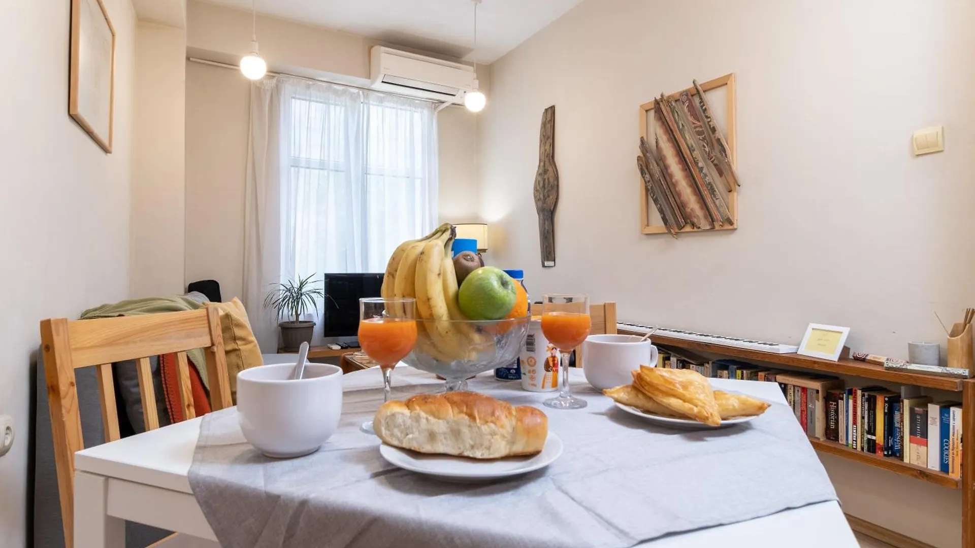 Apartment Chic Urban Getaway In City Center Plovdiv