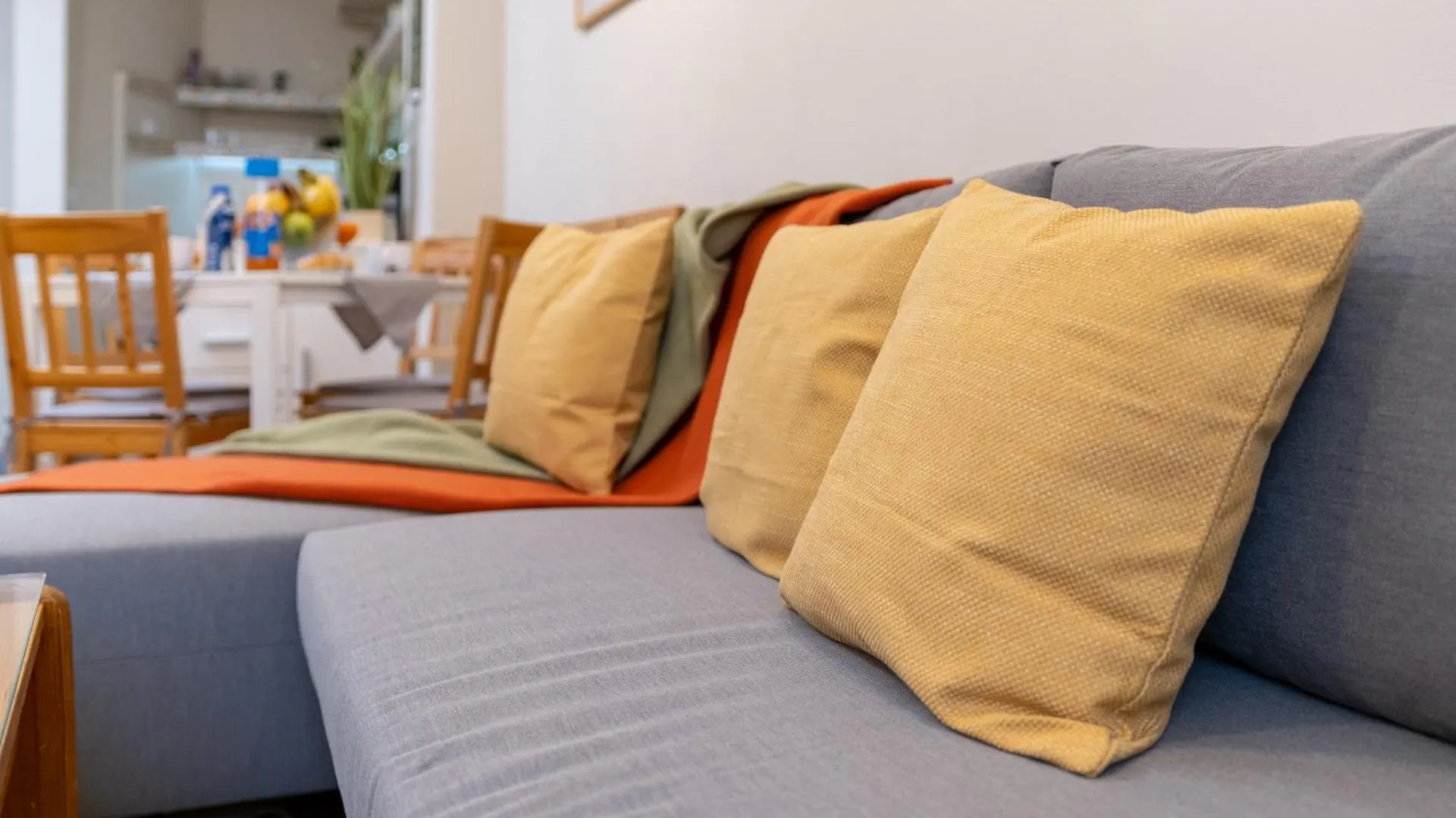 Apartment Chic Urban Getaway In City Center Plovdiv