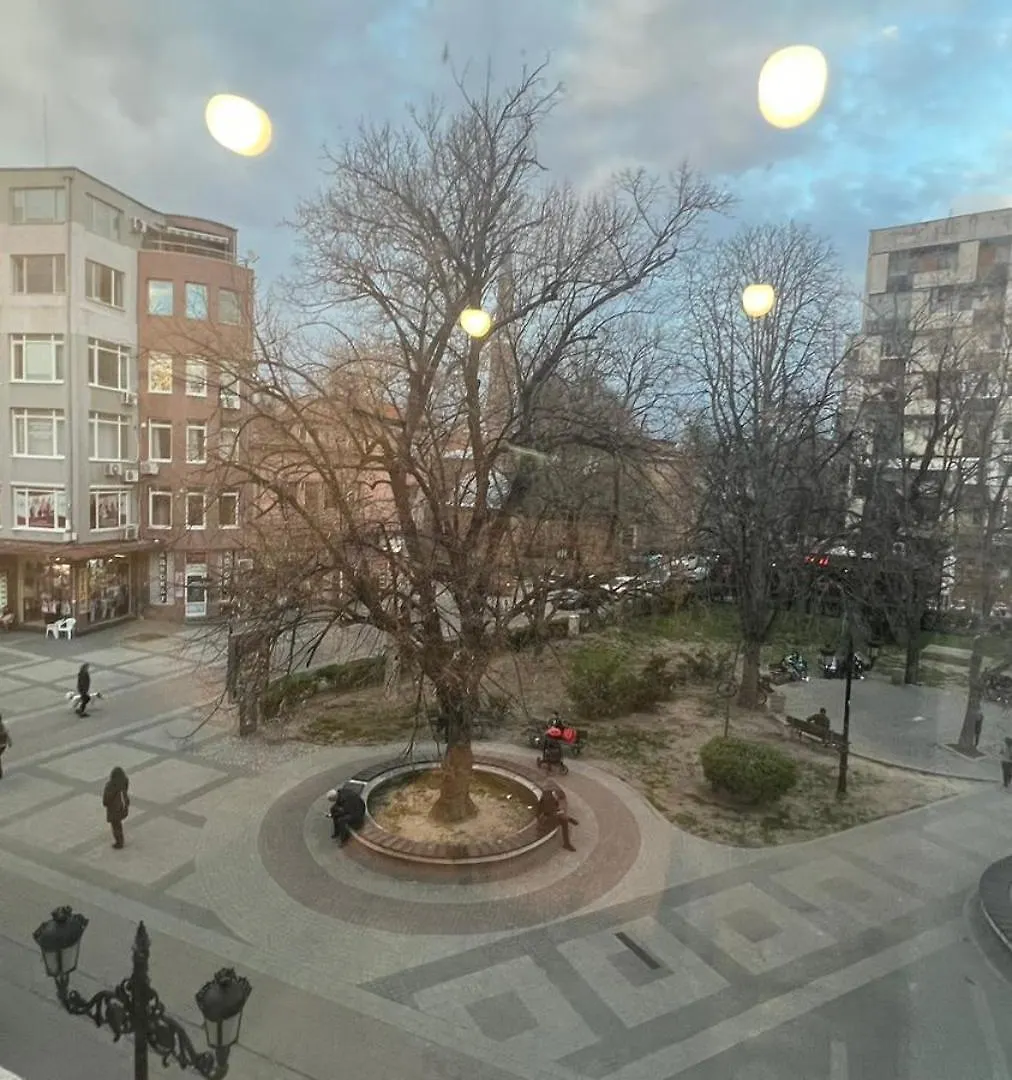 Apartamento Chic Urban Getaway In City Center Plovdiv Bulgaria